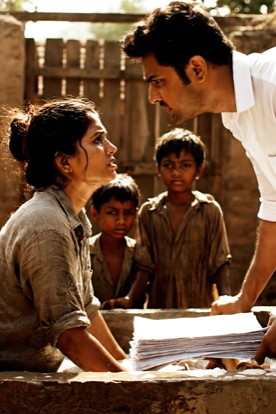 5人の子供と一緒に追い出された女性が、死の屋敷の秘密を見つけた